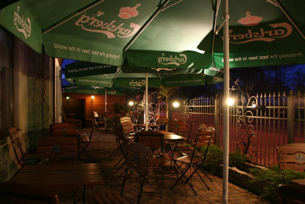 Hotel Spinaker 웨바 외부 사진